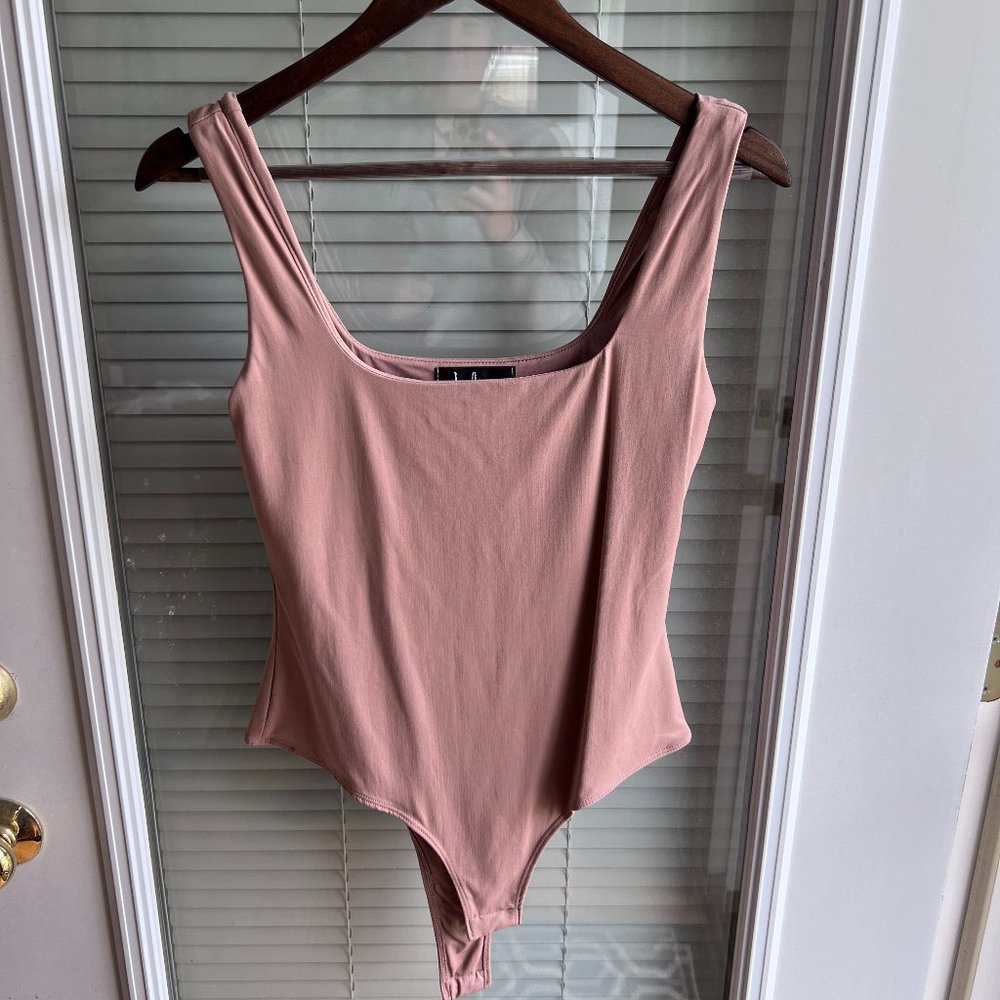 Got Some Sleek Moves Mauve Sleeveless Bodysuit